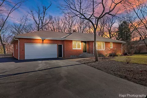 777 N Bradley Rd, Mettawa, IL 60045