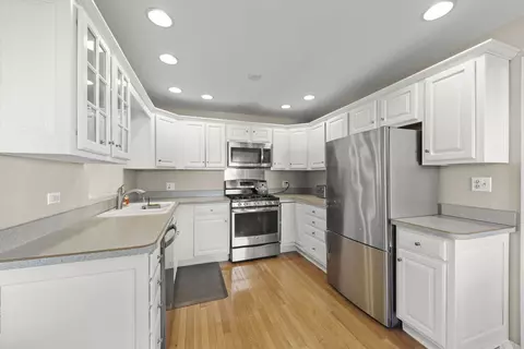 Kitchen - 1115 Cherry St, Wheaton, IL 60187 photo 2 of 3