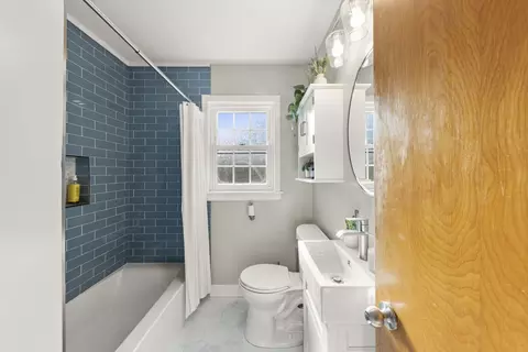 Bath - 1115 Cherry St, Wheaton, IL 60187 photo 1 of 4