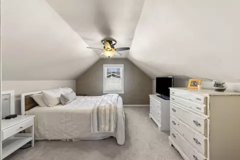 Bedroom - 1115 Cherry St, Wheaton, IL 60187 photo 2 of 3