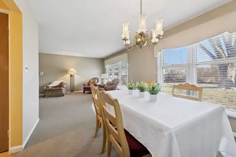4165 O Hare Dr, Hoffman Estates, IL 60192 photo 7