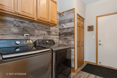 Other - 1030 Stephen Ct, Aurora, IL 60502 photo 1 of 6