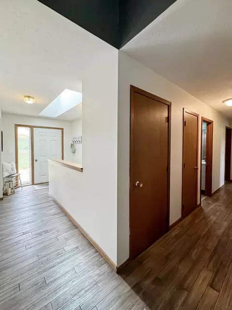 Entry Way - 315 S Jackson Rd, Pecatonica, IL 61063 photo 4 of 4