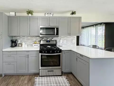 Kitchen - 315 S Jackson Rd, Pecatonica, IL 61063 photo 5 of 9