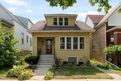 5737 W Grace St, Chicago, IL 60634