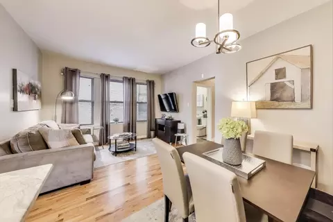 Living - 1507 E 65th St #1, Chicago, IL 60637 photo 6 of 6