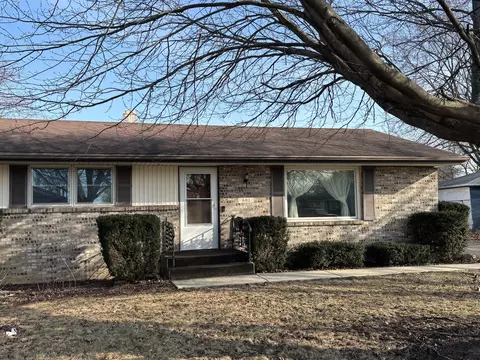 601 Ruth Cir, Belvidere, IL 61008
