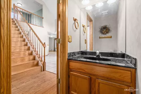 Entry Way - 1493 Beaumont Cir, Bartlett, IL 60103 photo 2 of 2