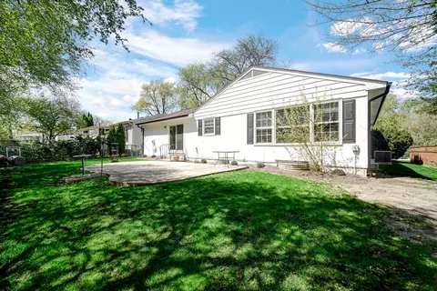 Exterior - 4359 Lincoln Ave, Rolling Meadows, IL 60008 photo 7 of 9
