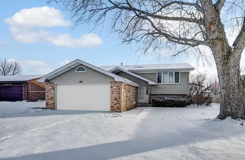 13638 W Ironwood Cir, Homer Glen, IL 60491