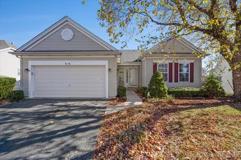514 Coventry Ct, Oswego, IL 60543 photo 2