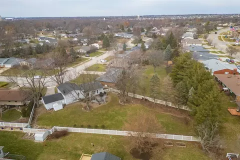 View/Area - 1409 Bird Ct, Normal, IL 61761 photo 1 of 6