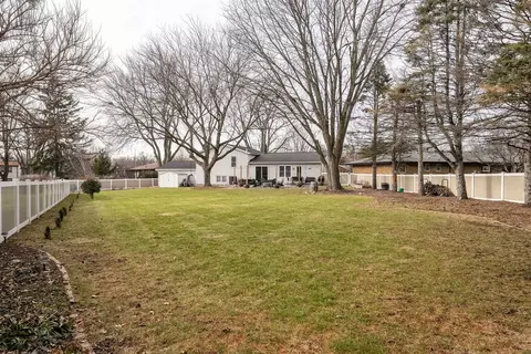 Exterior - 1409 Bird Ct, Normal, IL 61761 photo 6 of 14