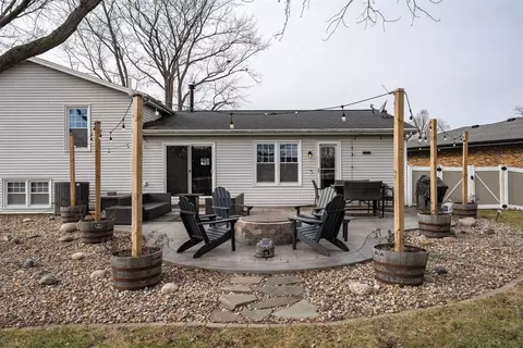 Exterior - 1409 Bird Ct, Normal, IL 61761 photo 10 of 14
