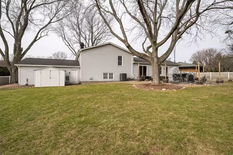 Exterior - 1409 Bird Ct, Normal, IL 61761 photo 5 of 14