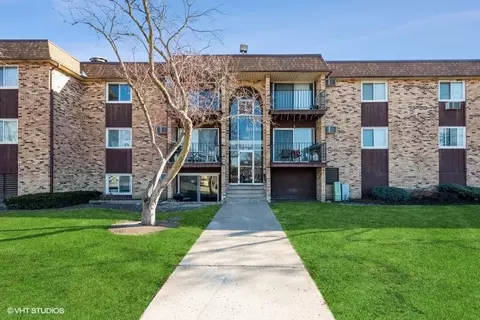 1175 Higgins Quarter Dr #309, Hoffman Estates, IL 60169