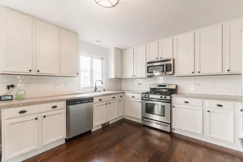 210 E Becker Pl, Sycamore, IL 60178 photo 14