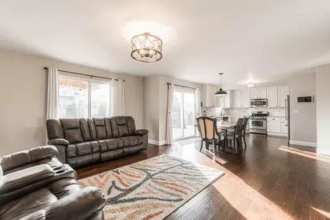 210 E Becker Pl, Sycamore, IL 60178 photo 10