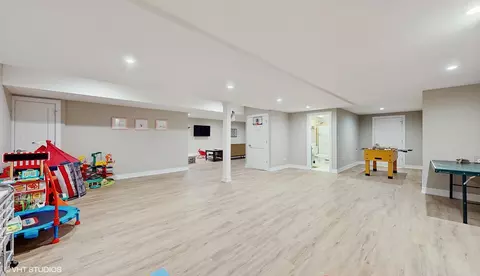 6320 Tennessee Ave, Willowbrook, IL 60527 photo 39