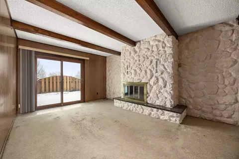 Living - 116 Cora Ct, Thornton, IL 60476 photo 6 of 7