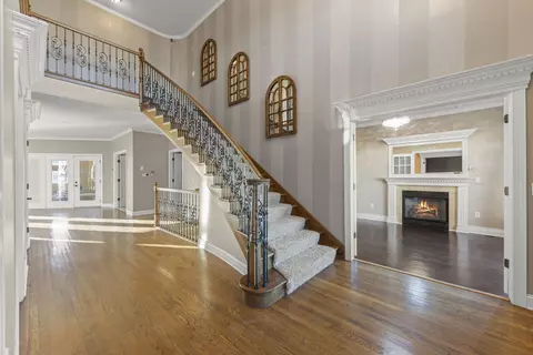 Entry Way - 3697 Eagle Ct, Dekalb, IL 60115 photo 1 of 3