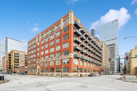 333 S Desplaines St #407, Chicago, IL 60661