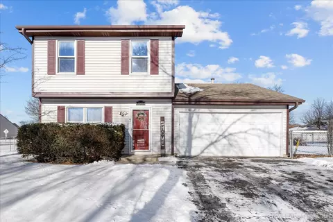 3060 Worcester Ln, Aurora, IL 60504