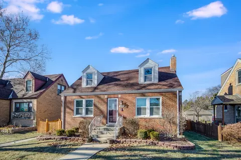 9740 S 49th Ave, Oak Lawn, IL 60453
