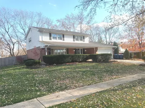 8 S035 Grant St, Darien, IL 60561