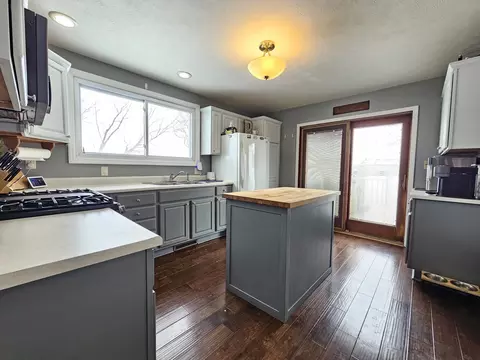 317 E Fourth St, Gridley, IL 61744 photo 12