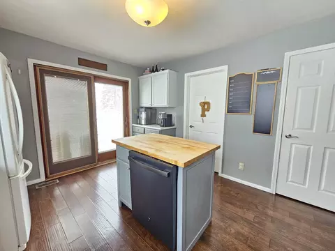 317 E Fourth St, Gridley, IL 61744 photo 14