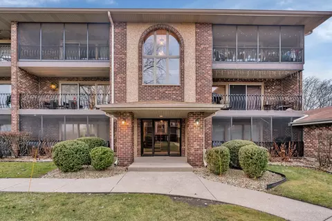 8908 W 140th St #1K, Orland Park, IL 60462
