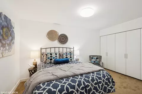 Bedroom - 40 E 9th St #1509, Chicago, IL 60605 photo 2 of 2