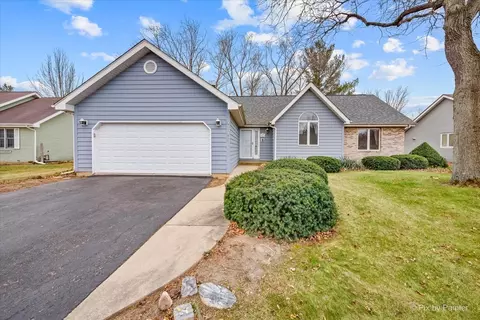 410 E Somonauk St, Yorkville, IL 60560