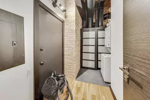 Other - 1017 W Washington Blvd #4E, Chicago, IL 60607 photo 3 of 7