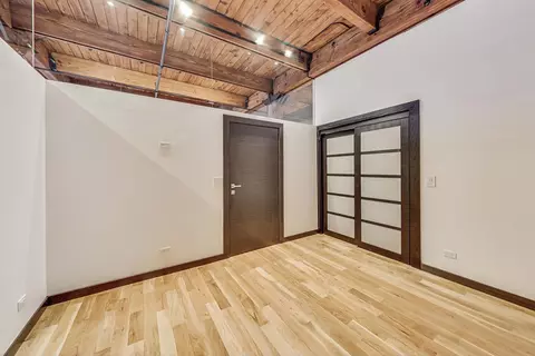 Bedroom - 1017 W Washington Blvd #4E, Chicago, IL 60607 photo 4 of 4