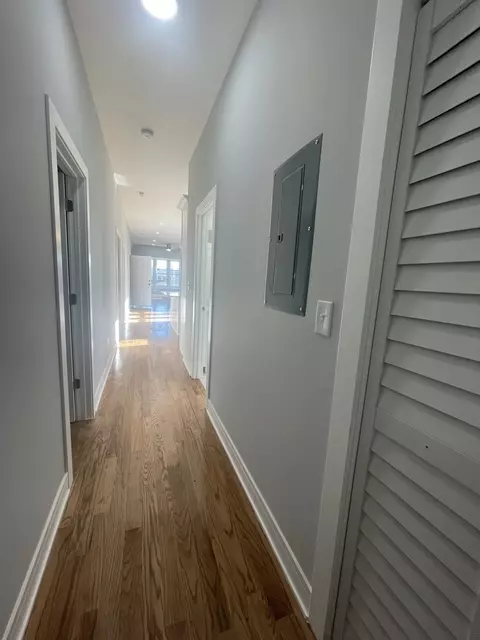 Entry Way - 7534 S Champlain Ave, Chicago, IL 60619 photo 4 of 5