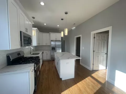 Kitchen - 7534 S Champlain Ave, Chicago, IL 60619 photo 2 of 8