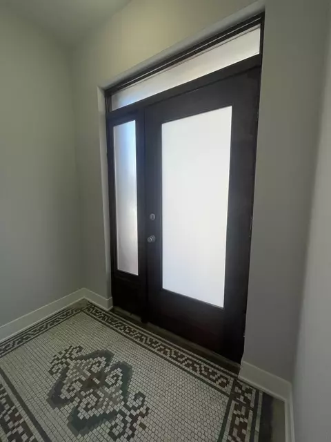 Entry Way - 7534 S Champlain Ave, Chicago, IL 60619 photo 1 of 5