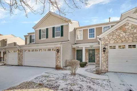 2424 Oak Tree Ln, Plainfield, IL 60586