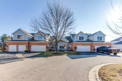 8260 Polo Ct, Village Of Lakewood, IL 60014