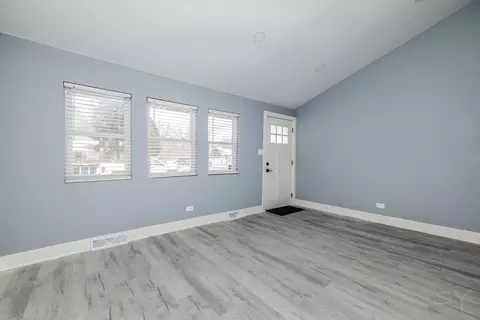 434 E 133rd St, Chicago, IL 60827 photo 4