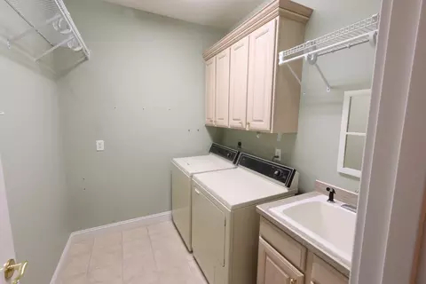 23 Arbor Ct, Bloomington, IL 61704 photo 15