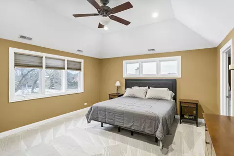 2299 Webster Ln, Des Plaines, IL 60018 photo 20