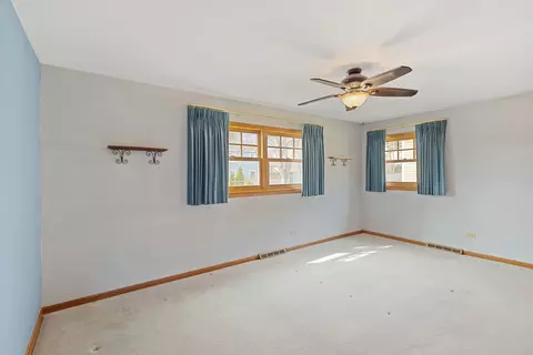 1210 Westhaven Dr, Wheaton, IL 60189 photo 15