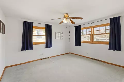 1210 Westhaven Dr, Wheaton, IL 60189 photo 17