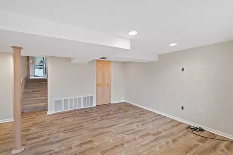 1210 Westhaven Dr, Wheaton, IL 60189 photo 21