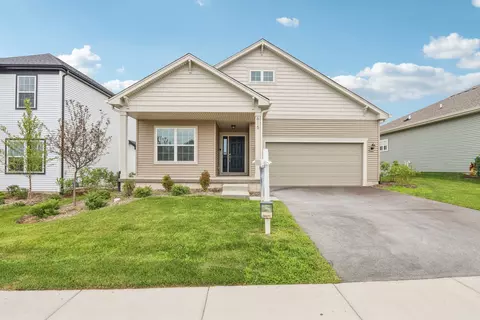 615 Virginia St, Elburn, IL 60119