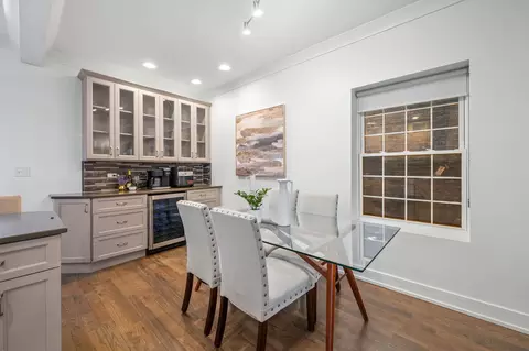 2716 N Artesian Ave, Chicago, IL 60647 photo 6