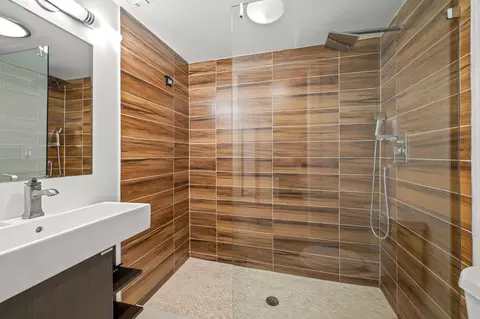 2716 N Artesian Ave, Chicago, IL 60647 photo 23